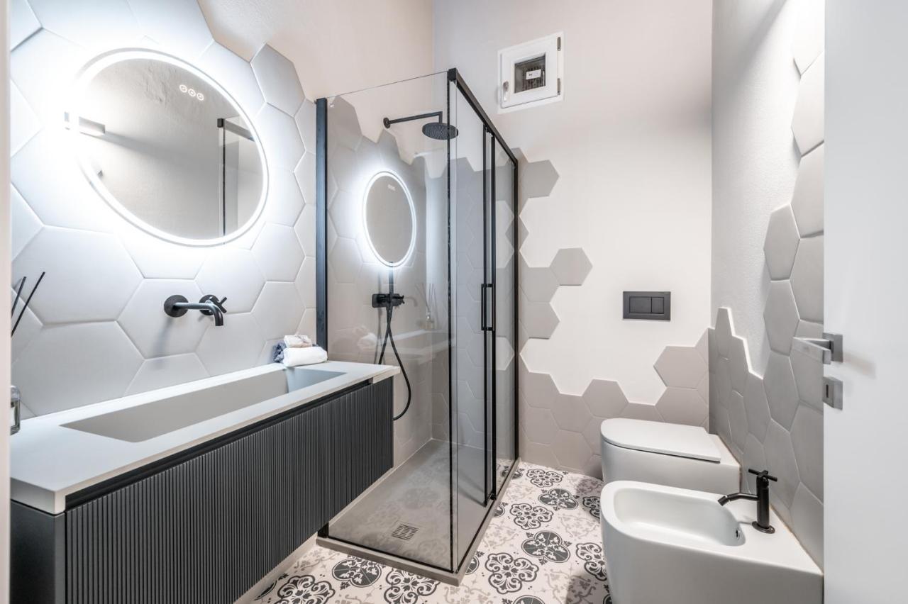 Emilia Suite Palace Модена Екстер'єр фото