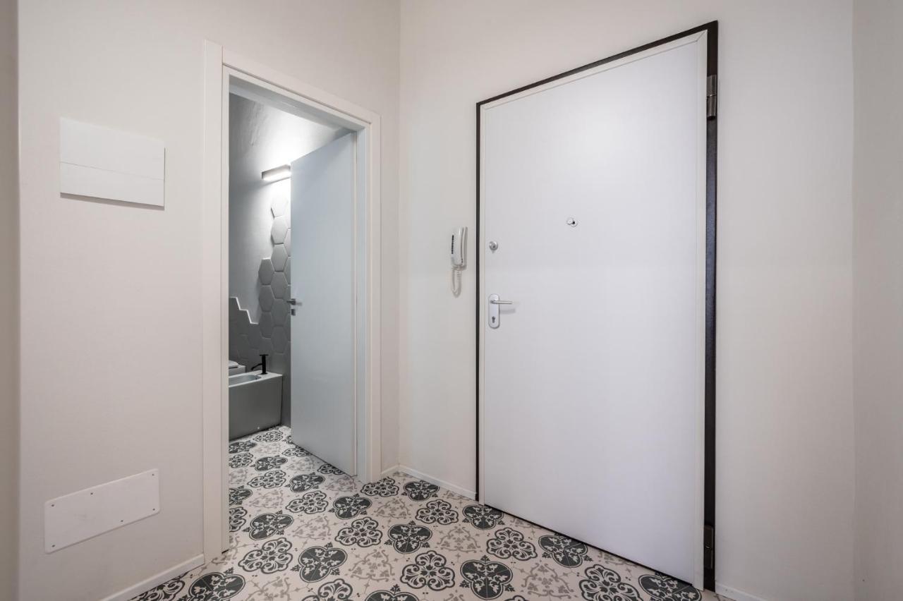 Emilia Suite Palace Модена Екстер'єр фото